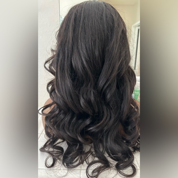 Pre styled 💯% human hair 13x6 natural brown lace frontal 26 inch wig - Picture 8 of 15